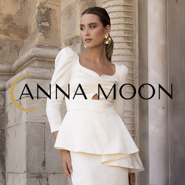 Anna Moon